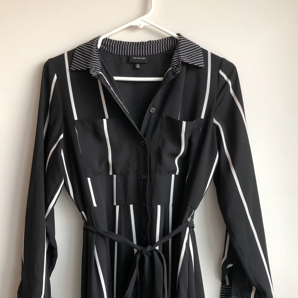 Who Wore What Striped Navy Tie Waist Dress - Picture 2 of 5